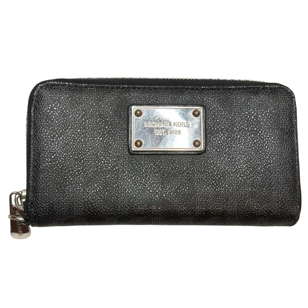 Michael Kors Black Saffiano Zip Around Wallet Silver Logo Plate Continental